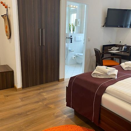 Sevendays Hotel Карлсруе Екстер'єр фото