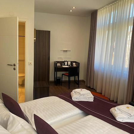 Sevendays Hotel Карлсруе Екстер'єр фото