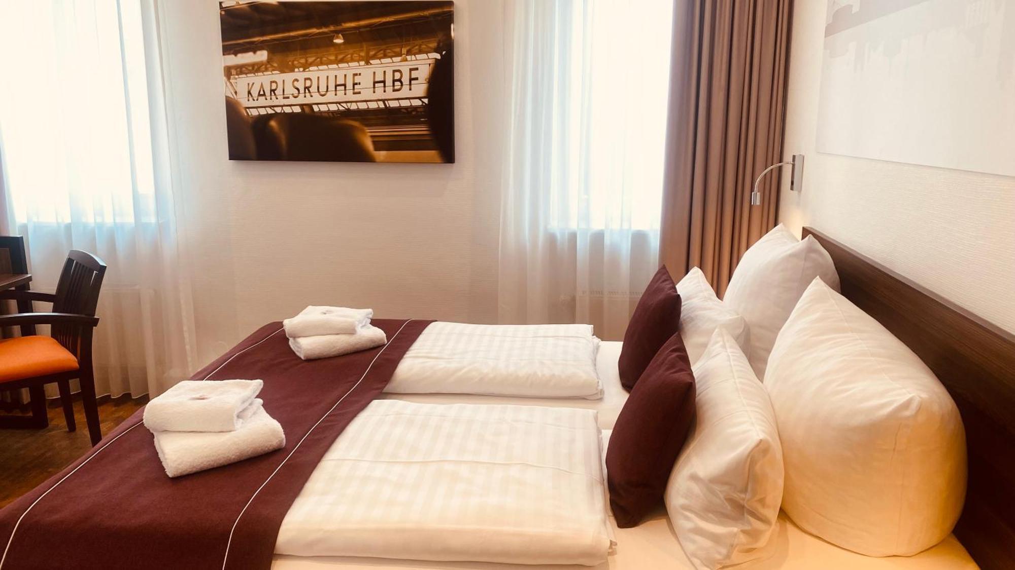Sevendays Hotel Карлсруе Екстер'єр фото